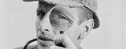 Auch Sherlock Holmes nutzt technische Forensik, um Beweise zu sichern.